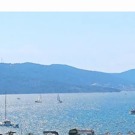 Apartmán Barbara & Zoran With Free Parking And Heated Swimming Pool Seget Vranjica